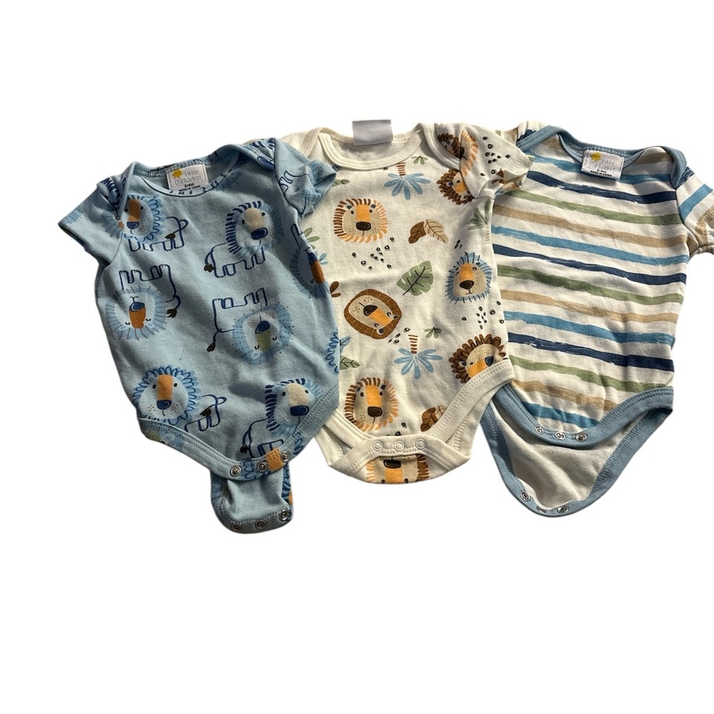 Little chickadees onesie bundle size 3-6m